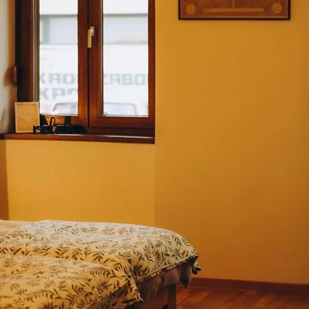 Apartament Plaza Del Oriente Old Town *